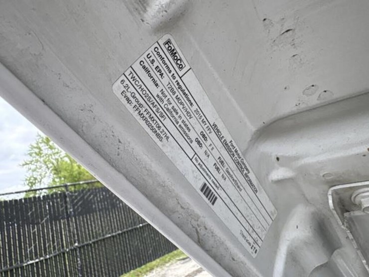 2015-ford-f250-xl-image-22