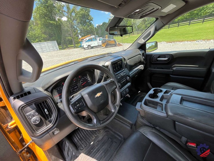 2019-chevrolet-silverado-pickup-truck-image-55