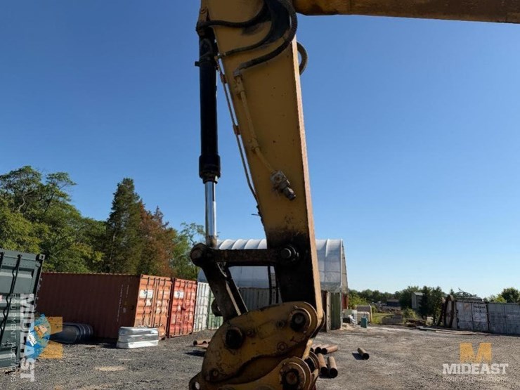 2009-caterpillar-321d-lcr-image-10