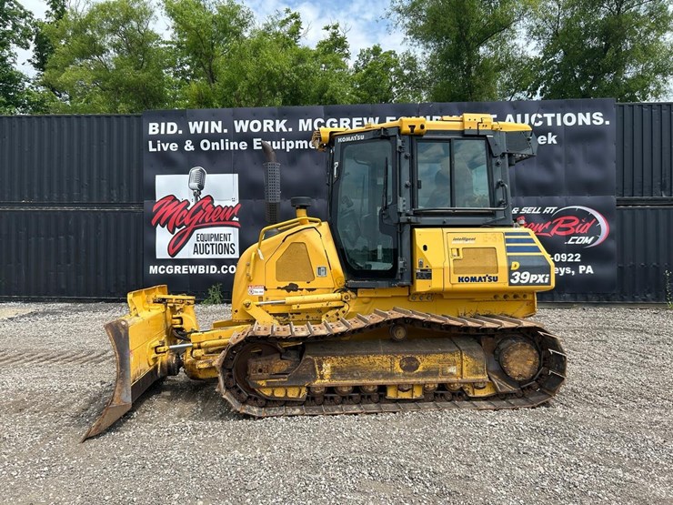 2016-komatsu-d39pxi-24-image-1
