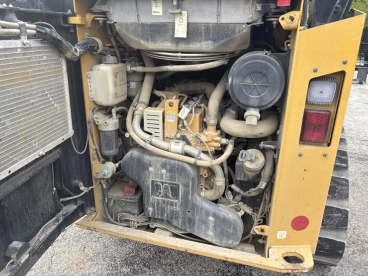 caterpillar-259d-image-13