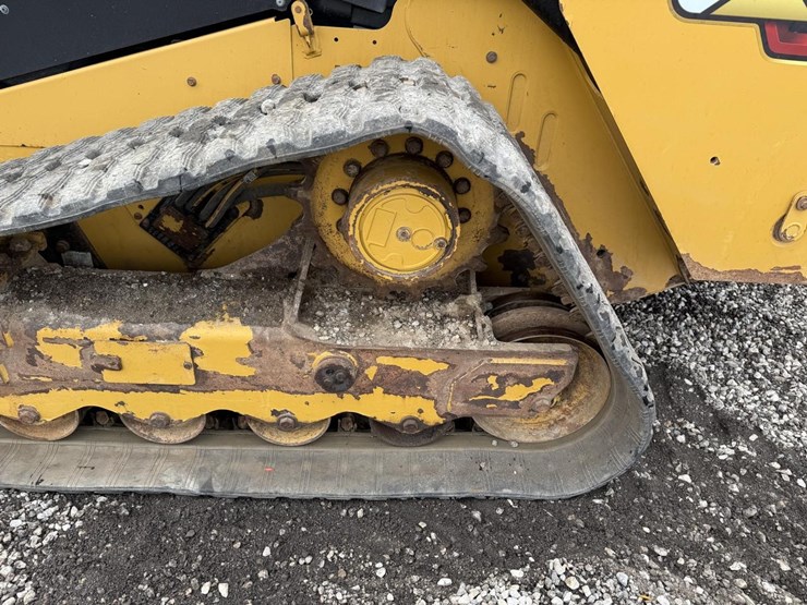 2019-caterpillar-299d3-image-19