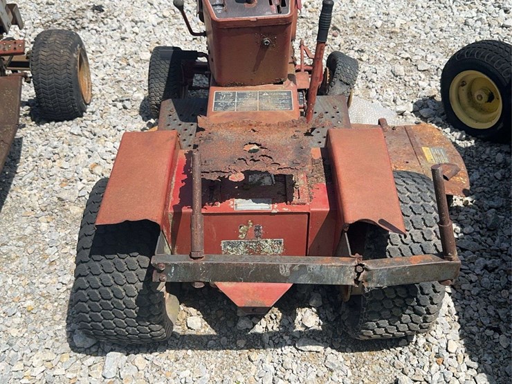 cub-cadet-282-image-3