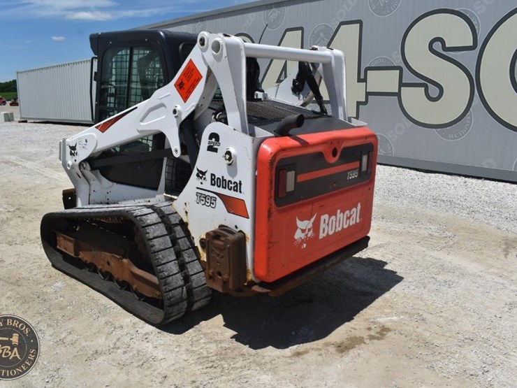 2019-bobcat-t595-image-13