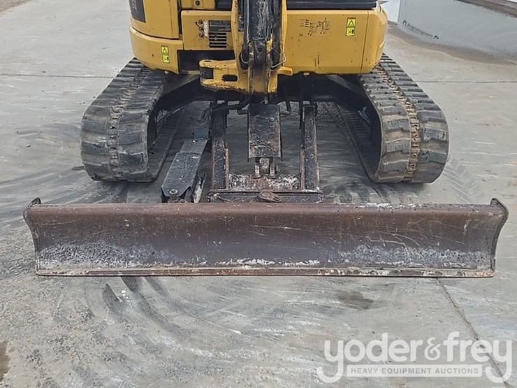 2016-cat-304e2-image-19