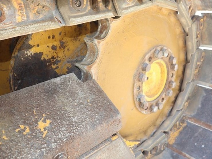 2019-deere-650k-lgp-image-12