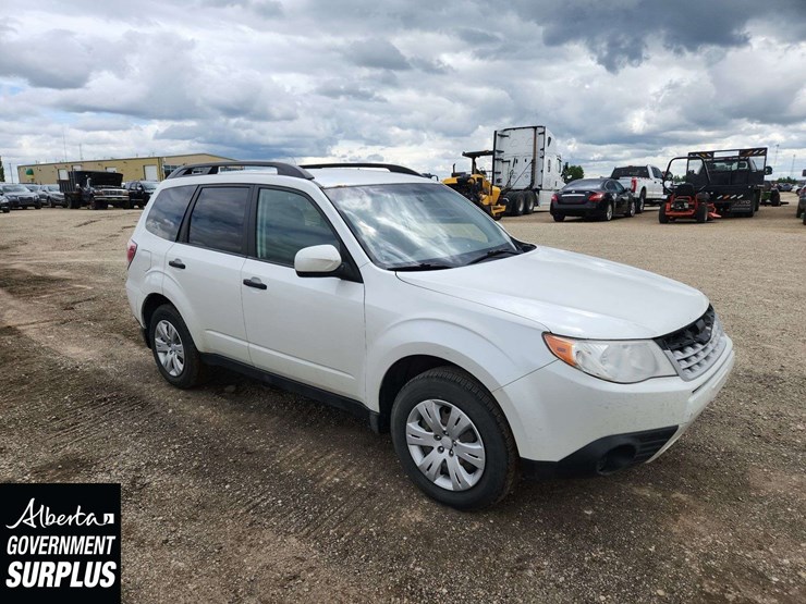 2011-subaru-forester-image-2