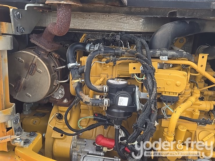 2016-cat-304e2-image-38