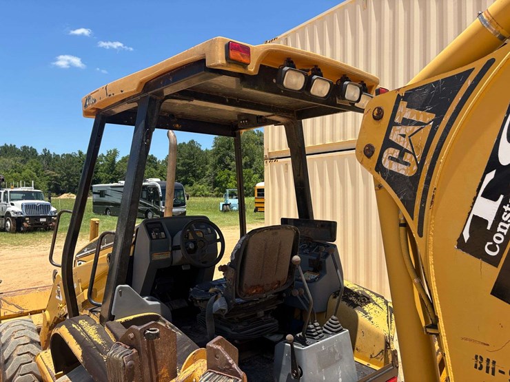 caterpillar-416c-image-17