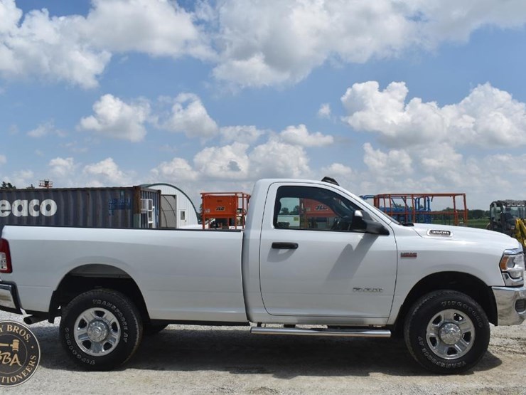 2022-ram-3500-hd-image-7