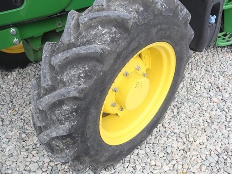 2022-john-deere-5090e-image-11