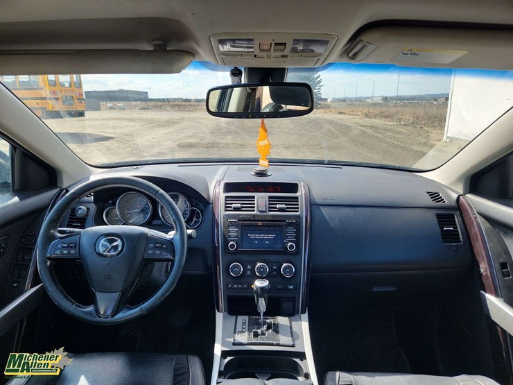 2015-mazda-cx9-image-21