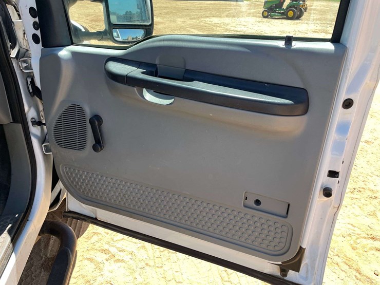 2007-ford-f250-image-17