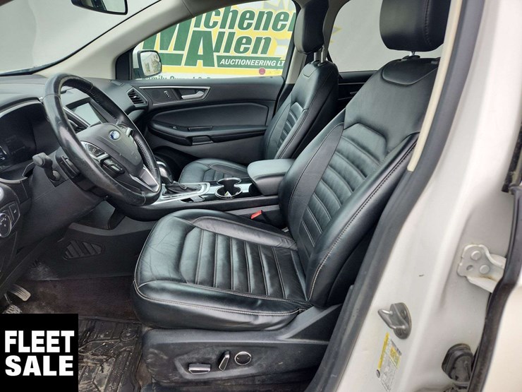 2016-ford-edge-sel-image-19