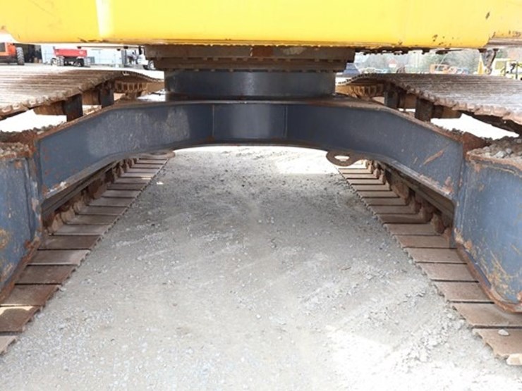 2019-kobelco-sk140sr-lc-5-image-15