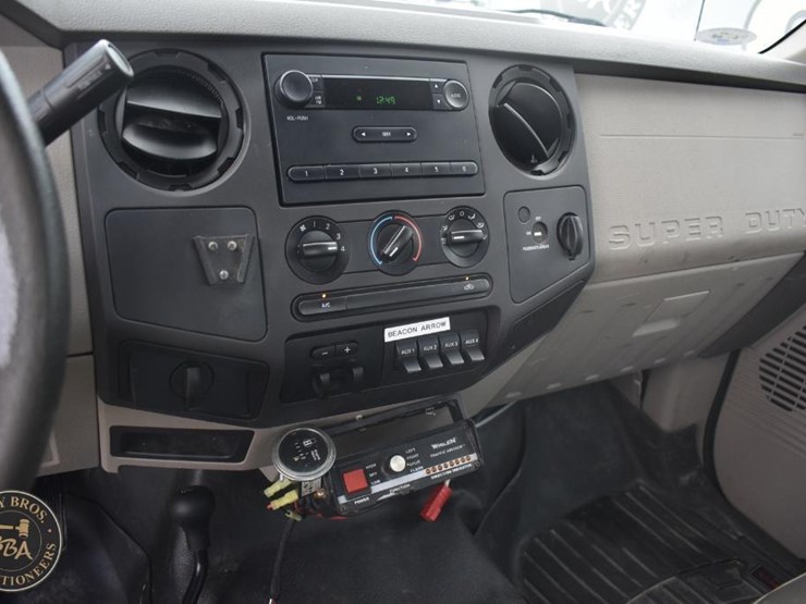 2009-ford-f350-image-29