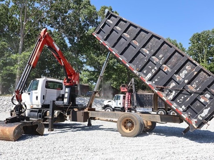 2010-international-transtar-8000-image-3