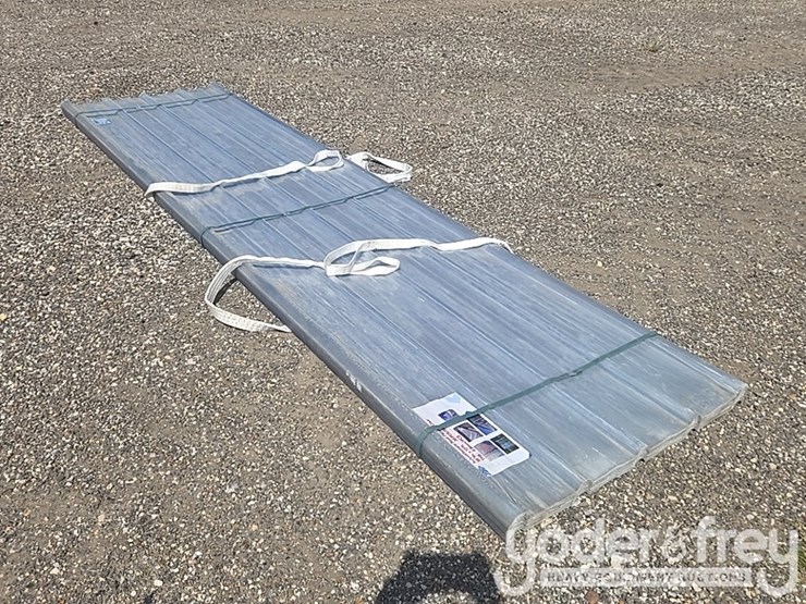 unused-clear-polycarbonate-roof-panel-12'-x-3'-(30-of)-image-3