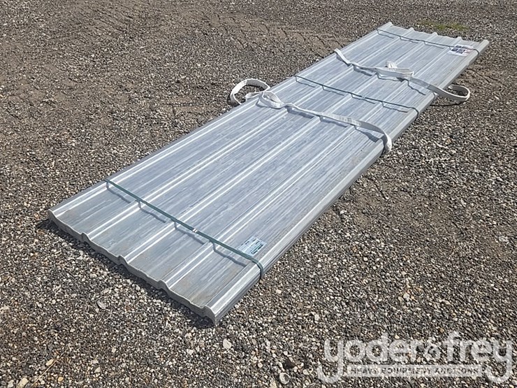 unused-clear-polycarbonate-roof-panel-12'-x-3'-(30-of)-image-2