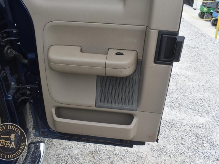 2007-ford-f150-lariat-image-29