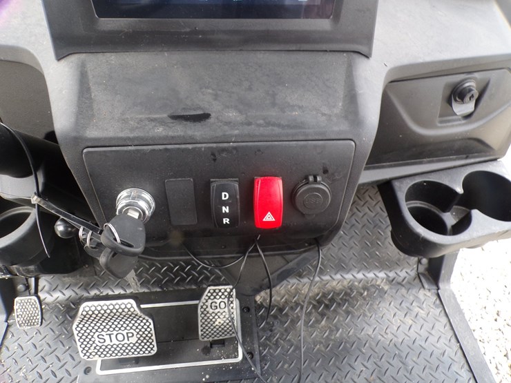 #111-•-6-seater-electric-golf-cart-image-10