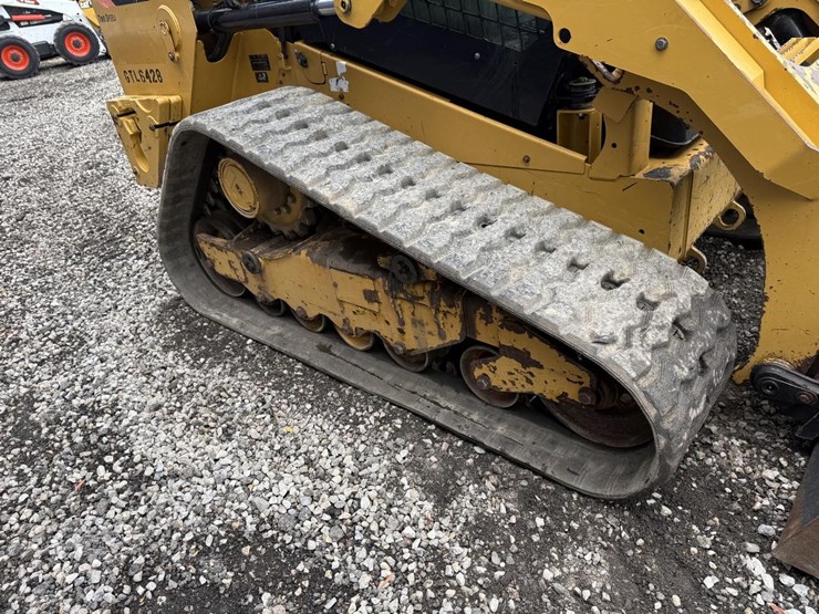2018-caterpillar-279d-image-12