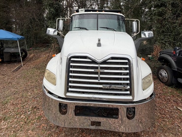 #522-•-2007-mack-cxp613-tandem-axle-dump-truck---charlotte,-nc-image-2