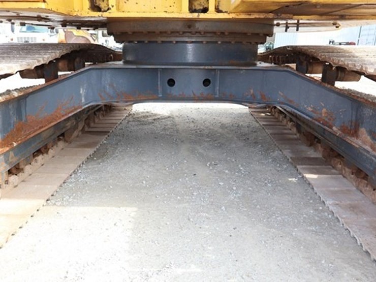 2019-kobelco-sk140sr-lc-5-image-14