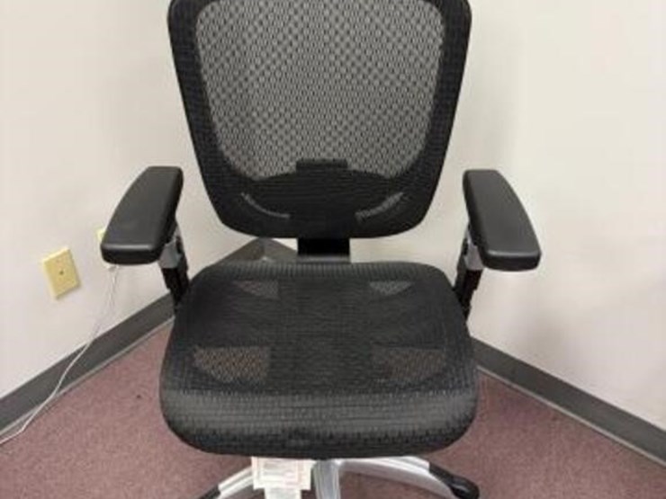 (2)-office-chairs-image-2