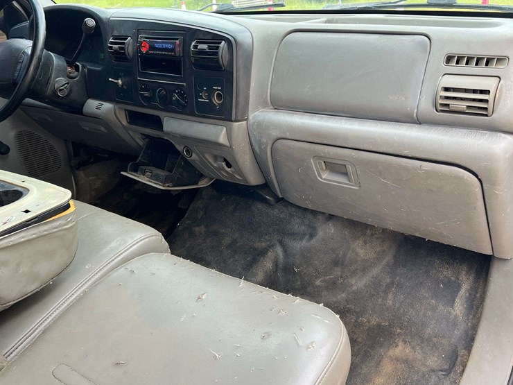 2005-ford-f250-image-36