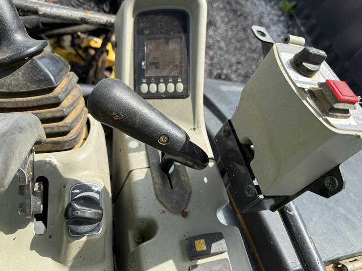 yanmar-vio55-6a-image-24