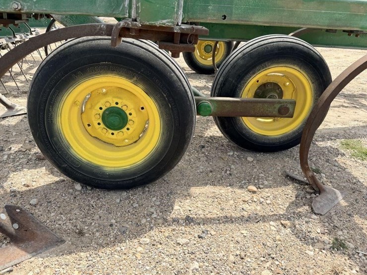 john-deere-610-image-12