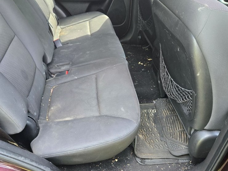 2011-kia-sorento-image-4