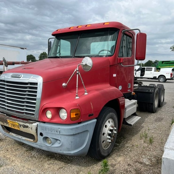 #544 • 2009 FREIGHTLINER - NON-RUNNING - OSCEOLA, AR