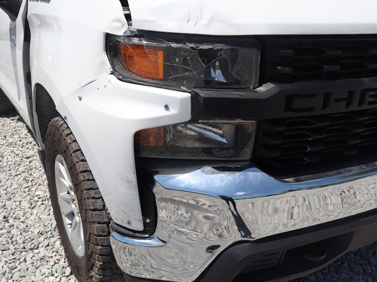 2022-chevrolet-1500-image-9