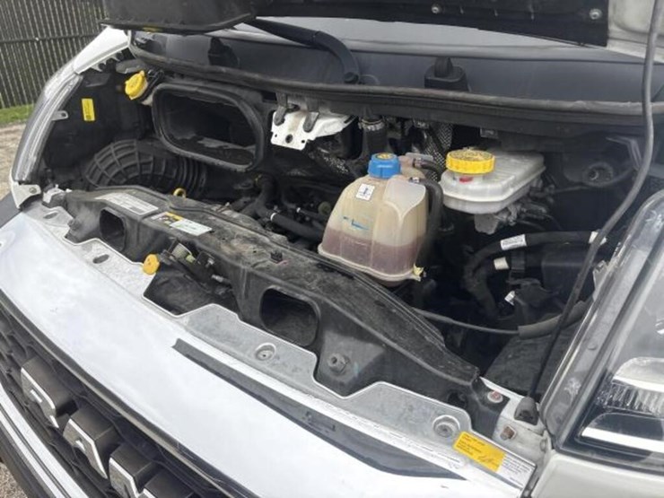 2022-dodge-3500-image-21
