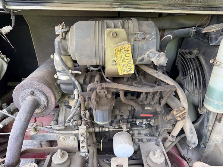takeuchi-tb135-image-14