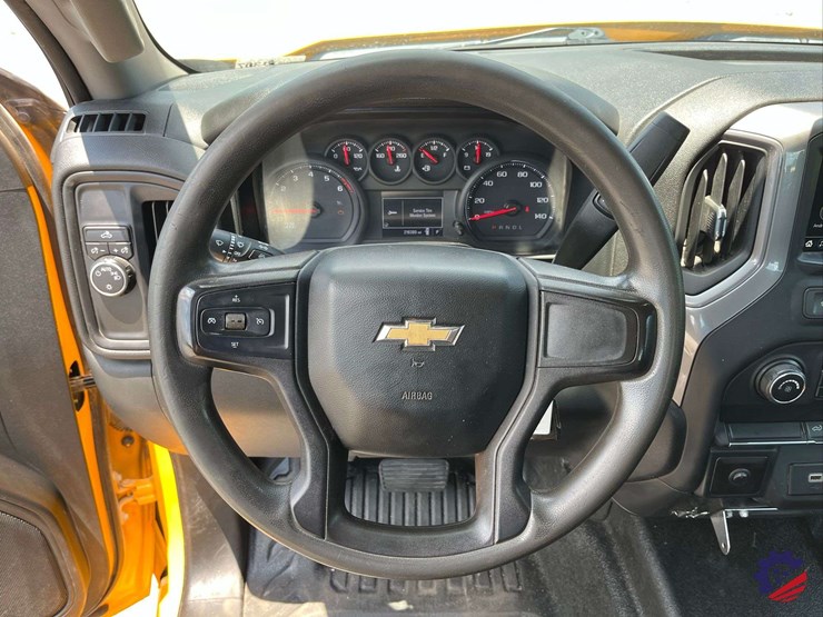 2019-chevrolet-silverado-pickup-truck-image-59