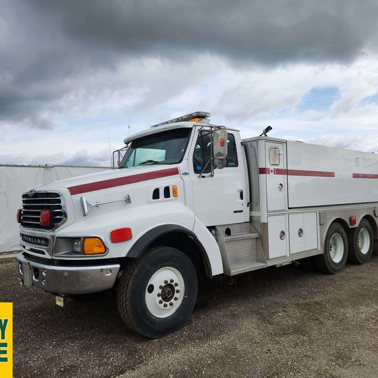 2001 STERLING LT9500