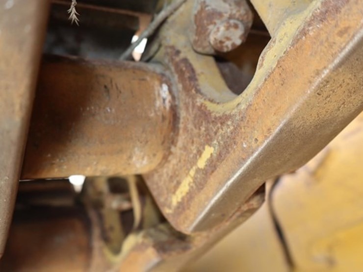 2012-caterpillar-d6n-xl-image-14