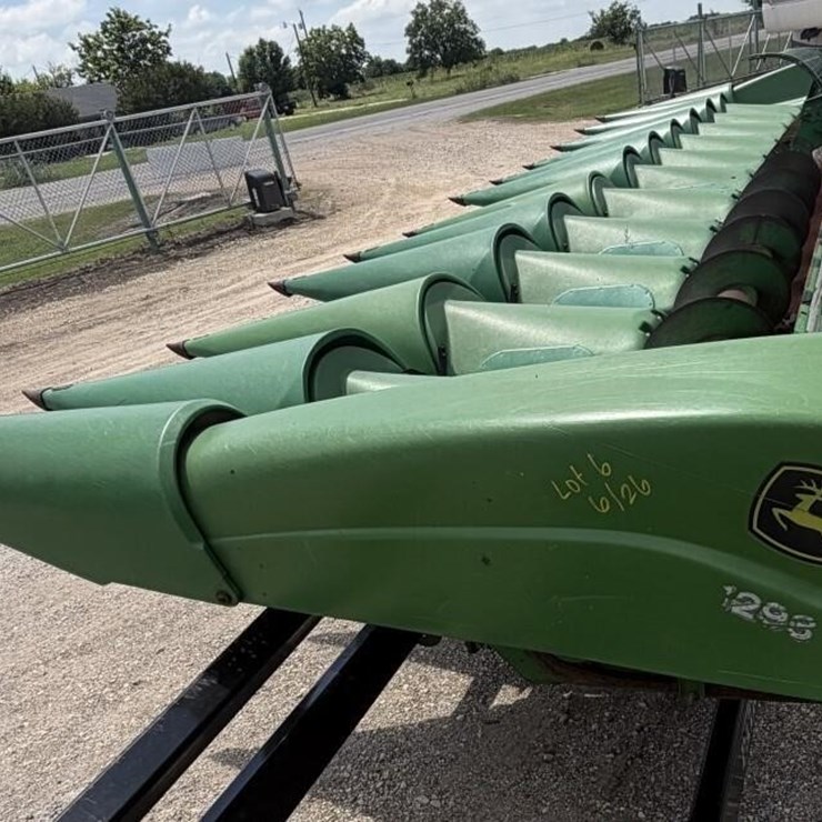 JOHN DEERE 12