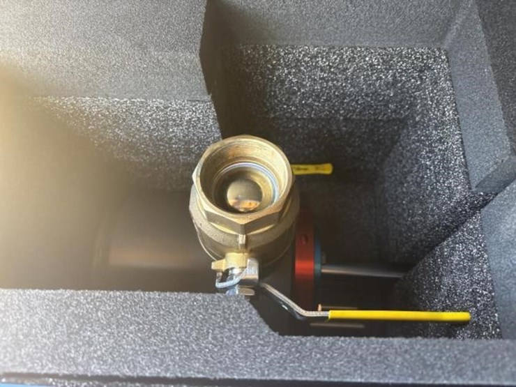 mueller-4–6in-gas-line-tapping-&-stopping-trailer-image-14