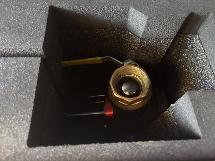 mueller-4–6in-gas-line-tapping-&-stopping-trailer-image-20