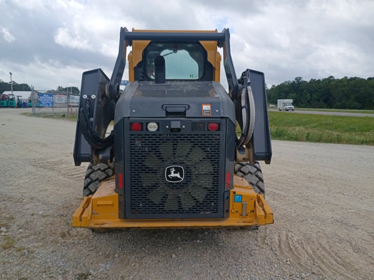 2022-deere-330g-image-7