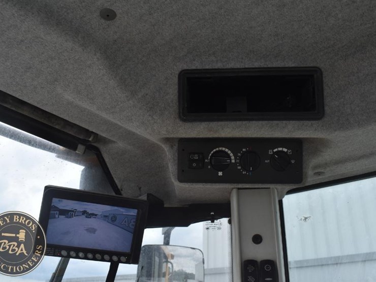 2019-volvo-l90h-image-15