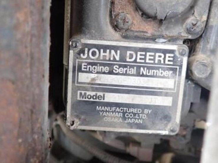 2011-john-deere-1023e-image-60