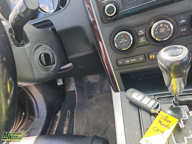 2015-mazda-cx9-image-26