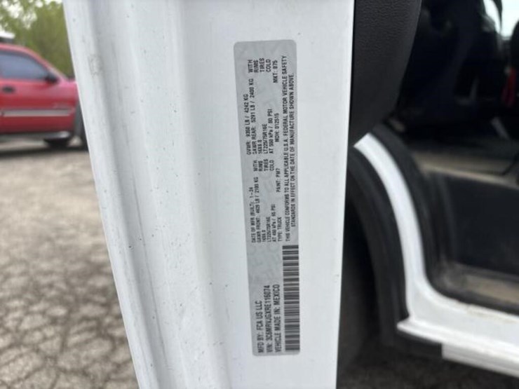 2024-dodge-3500-image-25