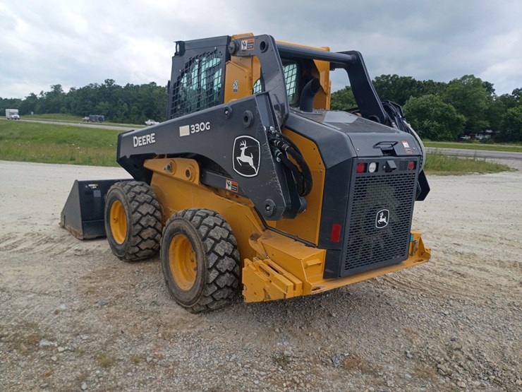 2022-deere-330g-image-5