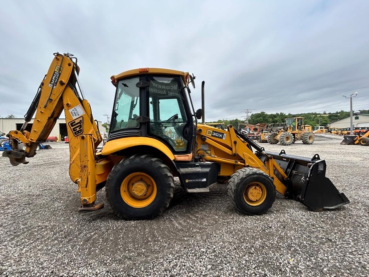 jcb-214-image-5